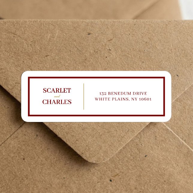 Formell Burgunder & Guld Bröllops Returadress Etikett (Formal burgundy and gold return address label adds polished elegance to wedding envelopes.)
