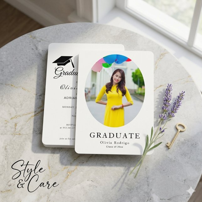 Formell inbjudan till examensfest | Djärv & Elegan (Formal Graduation Party Invite  Bold & Elegant)