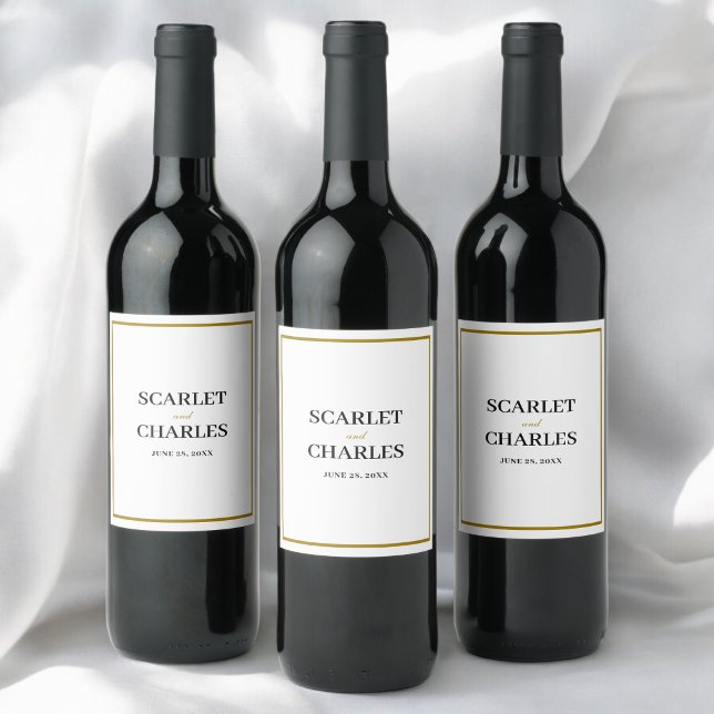 Formell Klassisk Svart Guld Monogram Bröllop Vinflaska Etikett (Formal black and gold monogram wine label adds a personalized, elegant touch to wedding tables.)