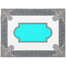 Formell trädgårdsreflekterande pool designad utepl