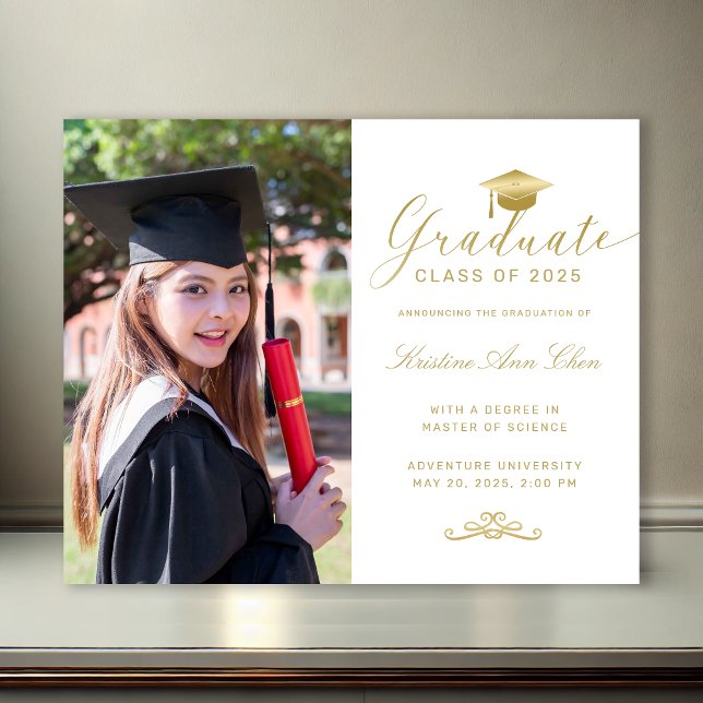 Formellt foto Studenten för Budgeterat Vita Guld (Budget White Gold Formal Script Photo Graduation Announcement)