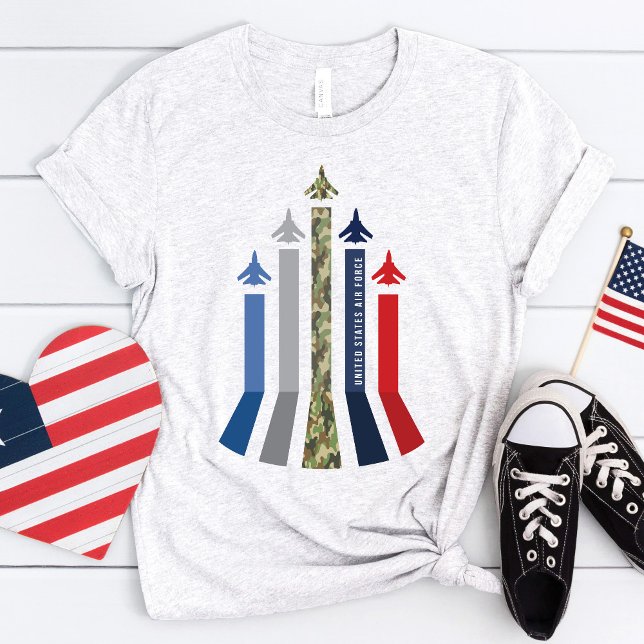 Formning av flygvapnet Luft i militärflygplanet Je T Shirt (Ash heather gray USA Air Force fighter jet flight formation patriotic red white  blue camo t-shirt )