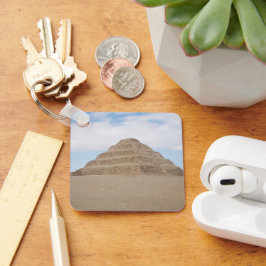Forntida egyptisk trapppyramid av Djoser Saqqara  Nyckelring