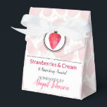 Förpackning med jordgubbar (homemade Bath & Body G Presentaskar<br><div class="desc">För ditt handgjorda och hemgjorda bad och kroppsprodukter, behandlingar, tvål och andra konstgjorda skapelser anpassar du vår presentförpackning av jordgubbar och Cream så att den passar ditt recept. #Jordgubbar #Artisan #Packaging || Helt anpassade, så det är inte bara bad och kroppsgåvor! Vi har skapat jordgubbspresentboxar så att de kan vara...</div>