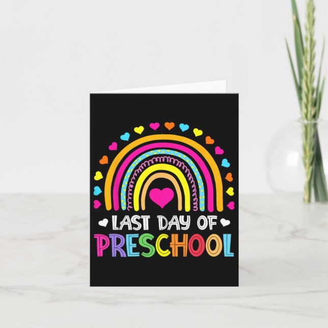 Förra dagen i Preschool School Rainbow Studenten T Kort (Framsida)