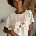 Förra Rodeo-Chicen Cowgirl Hat Westerna Brudens si T Shirt<br><div class="desc">Gå in i stil med vår häpnadsväckande "Last Rodeo" cowgirl-blommigt som westerna brudens sida-tri-blend-skjorta! Den här skjortan är designad för den moderna bruden som firar sin unika själ. Perfekt för en möhippa med Westerna teman, för att visa kärlek för alla sak Westerna, tillför den här skjortan ett konstnärligt inslag till...</div>