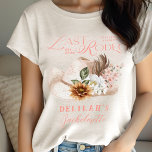 Förra Rodeo-Chicen Cowgirl Hat Westerna Brudens si T Shirt<br><div class="desc">Gå in i stil med vår häpnadsväckande "Last Rodeo" cowgirl-blommigt som westerna brudens sida-tri-blend-skjorta! Den här skjortan är designad för den moderna bruden som firar sin unika själ. Perfekt för en möhippa med Westerna teman, för att visa kärlek för alla sak Westerna, tillför den här skjortan ett konstnärligt inslag till...</div>