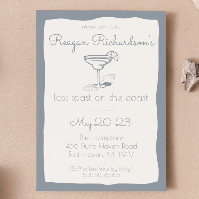Förra samtalet om Kusten Bachelorette Beach Helg Inbjudningar ("last toast on the coast" bachelorette party invitation cute blue wavy beach design girls weekend)
