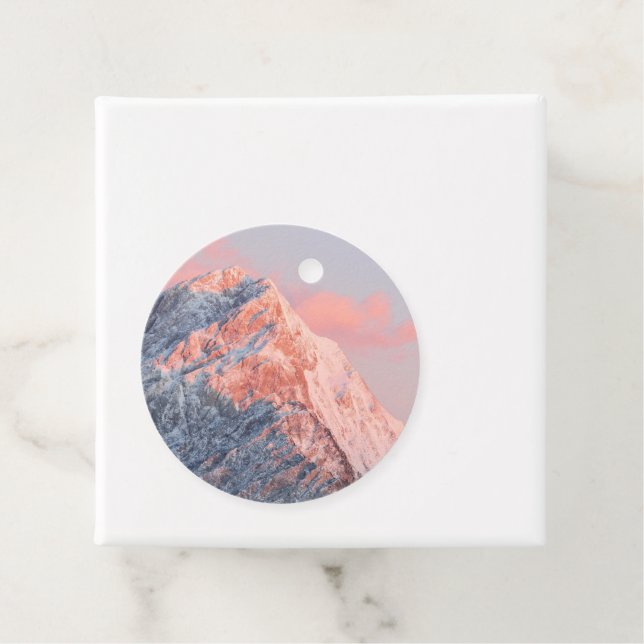 Förra sol-ljudet på Storžič, Slovenien Gåvor Etiketter (På plats)