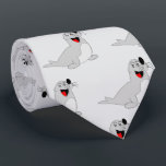 Förseglingsutformning Slips<br><div class="desc">Denna sälkonstruktion, även kallad slips eller lång slips, är en biet av tyg som slits runt nacke, vanligtvis under en skjortkrage, och som är bunden i en knut framtill. Det är en dekorativ eller symbolisk post av formella halsdukar eller kontorsattityder, som ofta är nedtryckta i bröstet. Du kan anpassa det...</div>