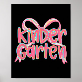 Förskola Tillbaka till skolan Söt flicka skolkläde Poster