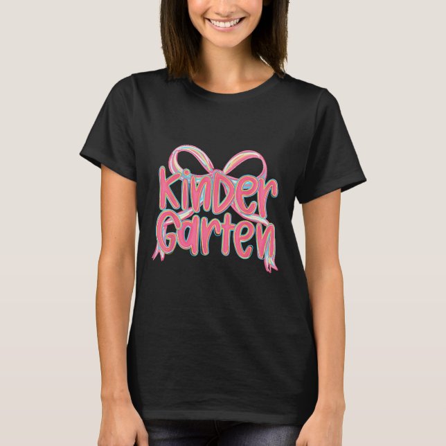 Förskole Coquette Bow Tillbaka Till Skolan Första  T Shirt (Framsida)