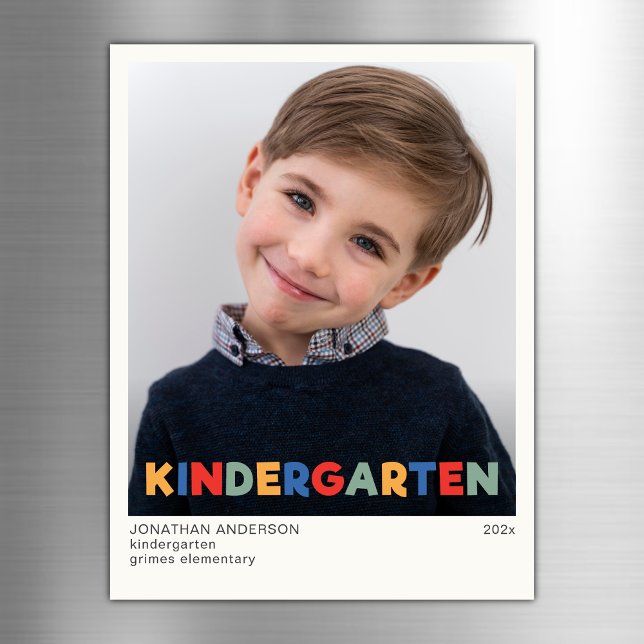 Förskoleårs Magnet för årsbilder som minne (Skapare uppladdad)