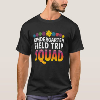 Förskoleklassen Utflykt Grupp Livfull Konst T Shirt