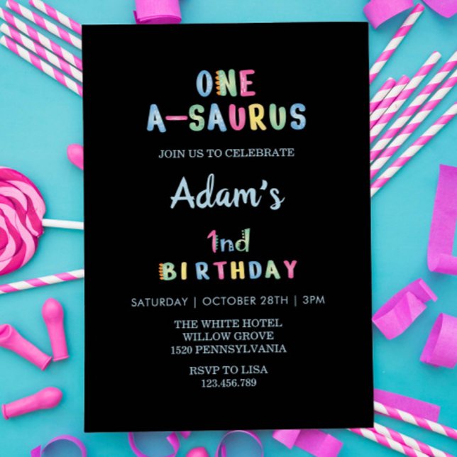 Första 1:a födelsedagen - enkel svart inbjudningar (Skapare uppladdad)