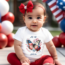 Första 4 juli amerikanska Flagga Butterfly Namn T Shirt