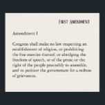 Första ändringen Konstitutionen Frihet för Tal Poster<br><div class="desc">Text: Ändringsförslag I Kongressen skall inte innehålla någon lag som respekterar religionstillhörighet eller förbjuder religionsfrihet, eller som inskränker pressfriheten eller pressfriheten, eller högerna för folket att fredligt samlas och att inge framställningar till regeringen om gottgörelse för klagomål. Konstruktionsbeskrivning: texten till det första ändringsförslaget till Förenade Stater-konstitutionen. Anpassadets bakgrund färg och...</div>