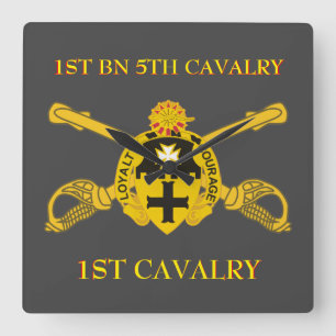 FÖRSTA BATTALION 5:E CAVALRY 1ST CAVALRY CLOCK FYRKANTIG KLOCKA