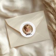 Första bithday-fotorondepån i svartvitt