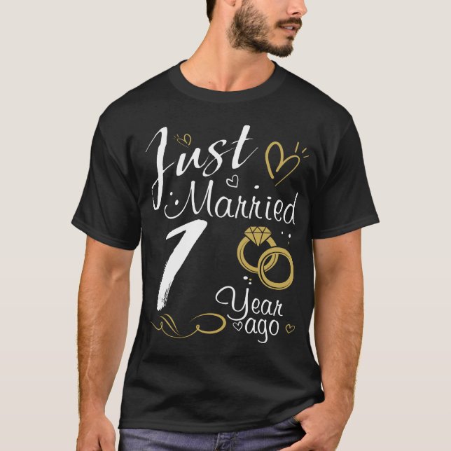 Första Bröllop-årsdagen. Ny gifta 1 år sedan T Shirt (Framsida)