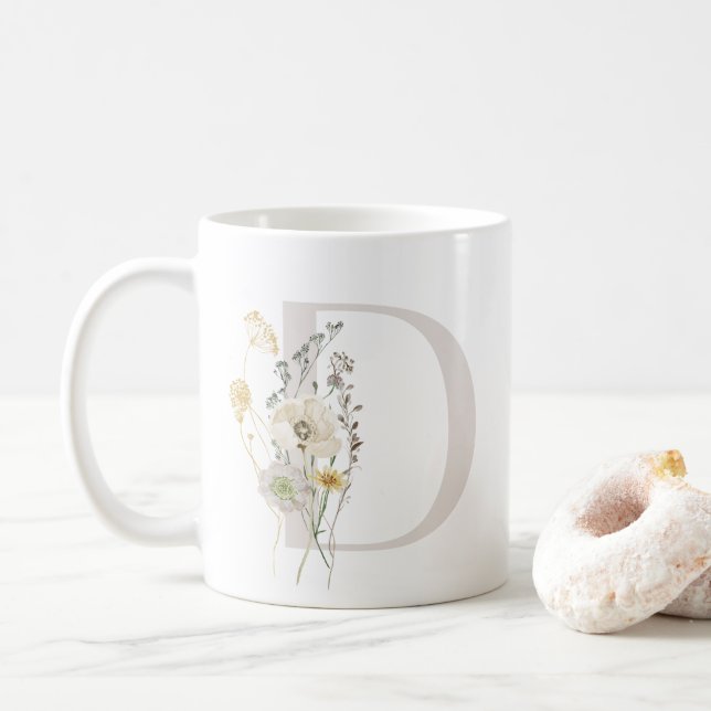 Första D med mjuk färg-blomkaffe Mugg (Med munk)