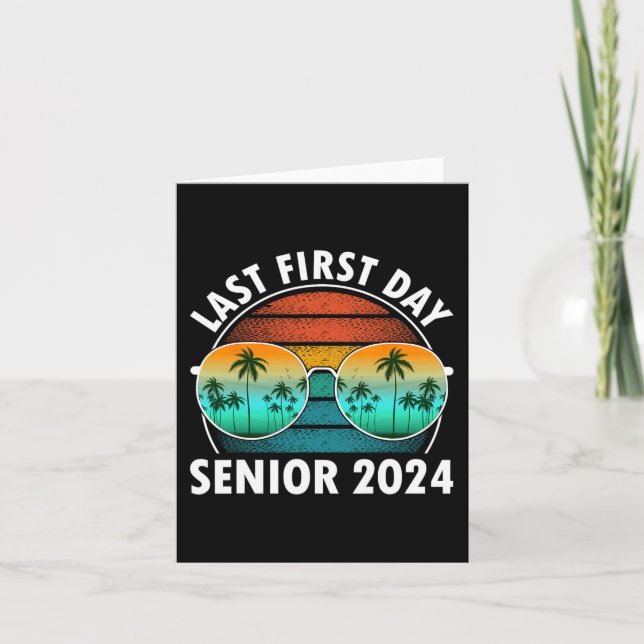 Första dagen av 2024 års gymnasiechef kort (Framsida)