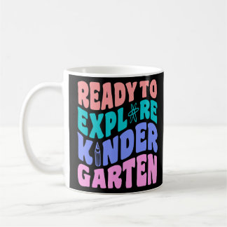 Första dagen av Kindergarten-Redot för att utforsk Kaffemugg
