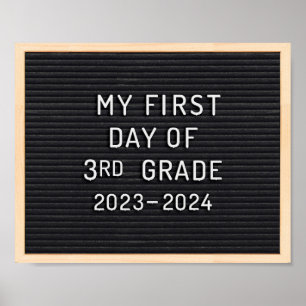 Första dagen av tredje Klass-tecknet Första skolda Poster