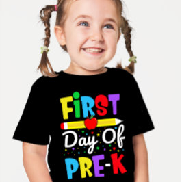 Första dagen för pre-K-regnbågsförskolebarn T Shirt