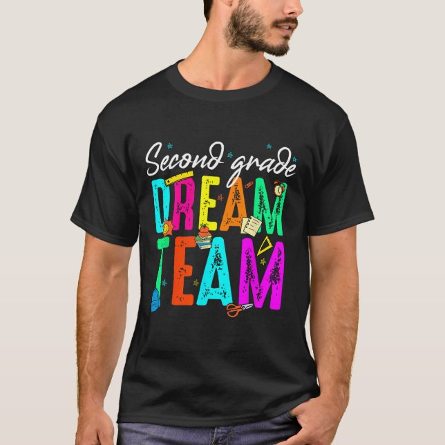 Första dagen i andra klass dröm laget tillbaka til t shirt (Framsida)