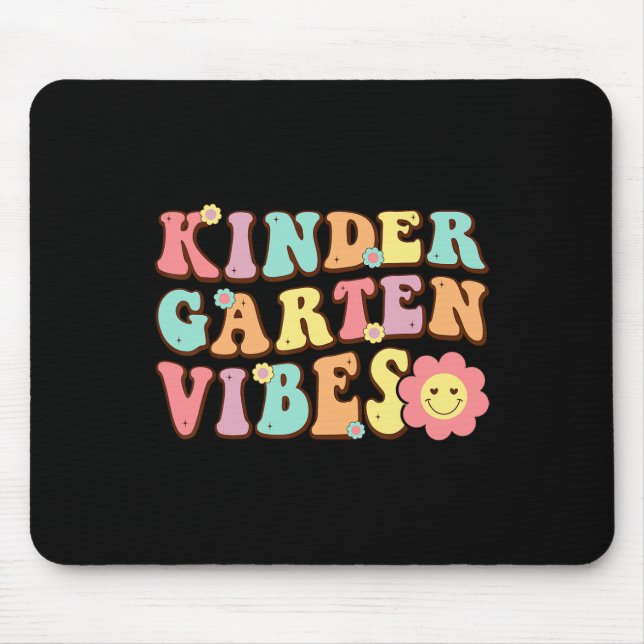 Första dagen i skolan Kindergarten Vibes Student T Musmatta (Framsidan)