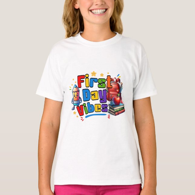Första Dagens Vibrationer Skoldesign T Shirt (Framsida)