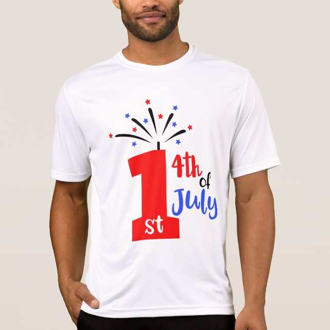 Första fjärde Jöri-vita Manarna Sport-Tek konkurre T Shirt (Framsida)