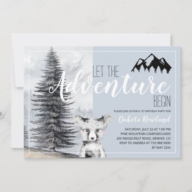 Första födelsedag Äventyr Awaits Woodland Bear Inbjudningar (Framsida)