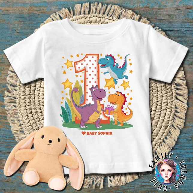 Första födelsedag Dino T Shirt (Skapare uppladdad)