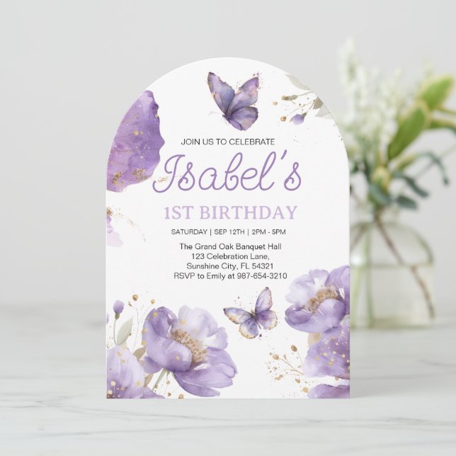 Första födelsedag,Lila och blomsterfluga i guld Inbjudningar (Stående Fram)