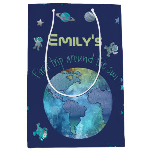 Första födelsedagen första resa runt sol