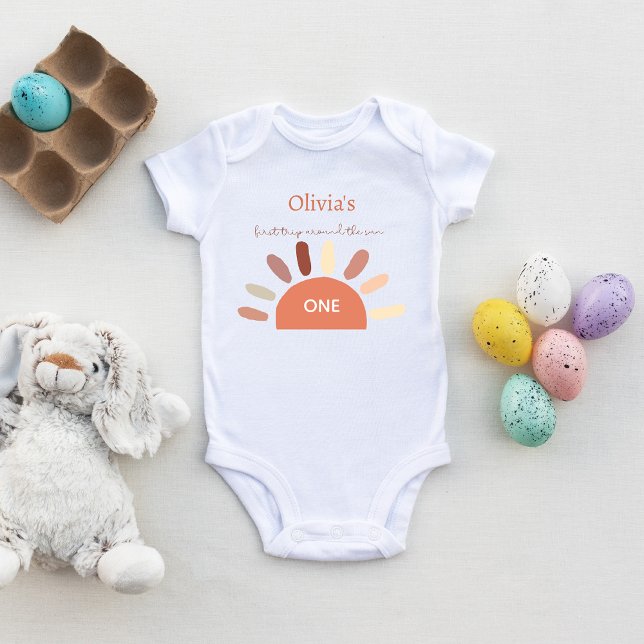 Första födelsedagen - första Resa runt Sol T Shirt (Skapare uppladdad)