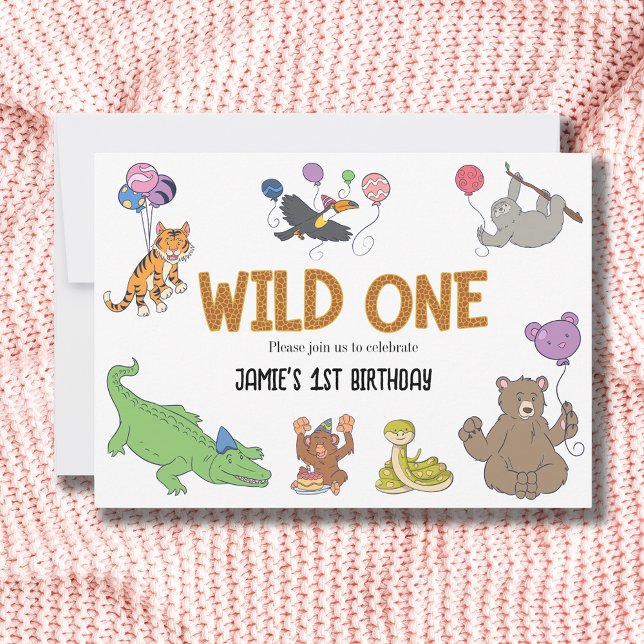 Första födelsedagen Vild ett ungle Safari-djur Inbjudningar (Safari 1st birthday invitations. Wild one theme with jungle animals.)