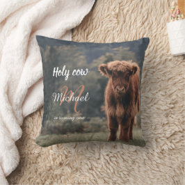 Första födelsedagsfesten för kalvkalvsmonogram för kudde