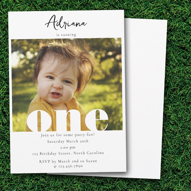 Första födelsedagsinbjudan 1:a fotoskriptet inbjudningar (First Birthday Invitation 1st One Photo Script)
