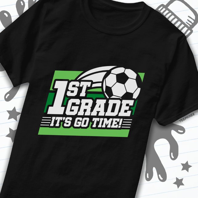 Första fotbollsdagen Klass Back to school T Shirt (Skapare uppladdad)