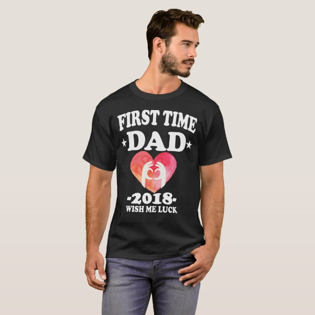 Första gången Pappa 2018 Ny pappa Gift T-Shirt (Hel framsida)