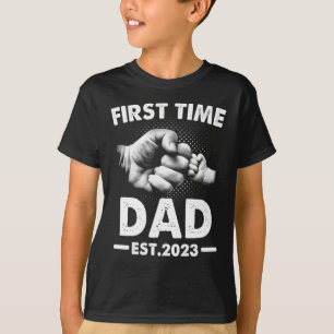 Första gången Pappa New pappa Est 2023 Funny Far T Shirt