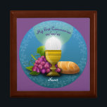 Första gemensamma Heligan Eucharist Memory Box Smyckeskrin<br><div class="desc">Redigera ditt Godchild namn och en personlig hälsning som du vill för att göra den här Goddottern eller Godson-presenten till en mycket speciell keepsakpresenten. Guds föräldrar (Godmor eller Godfar) kommer att hitta ett stort urval av Godchild-gåvor här för tillfällen, religiösa, andra säsong och personer som baptism, första samfund, konformation, namngivning...</div>