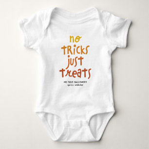 Första Halloween söta inga tricks bara behandlar T Shirt