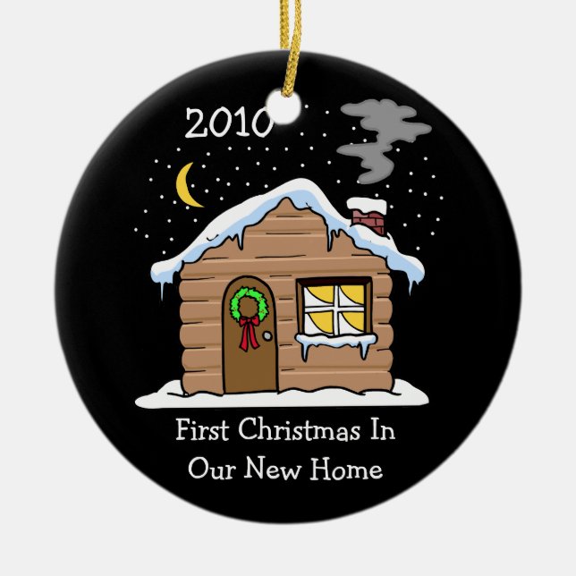 Första jul i vårt nya hem 2010 (Cabin) Julgransprydnad Keramik (Framsidan)