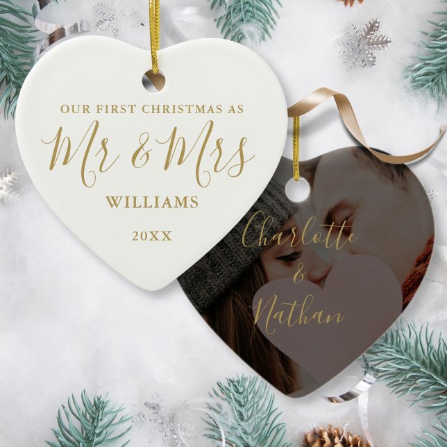 Första jul Namnteckning mrs Guld skript Photo Julgransprydnad Keramik (First Christmas Mr Mrs Gold Signature Script Photo Ceramic Ornament
)