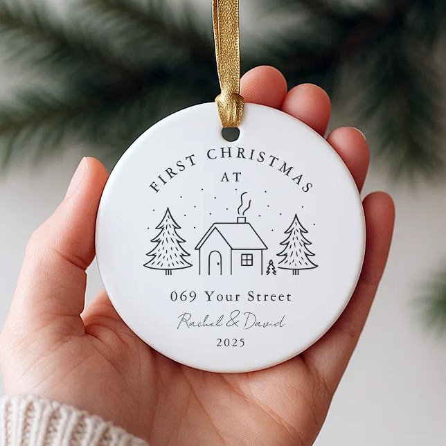 Första jul på vår Ny adress - Minimihus Julgransprydnad Keramik (Skapare uppladdad)