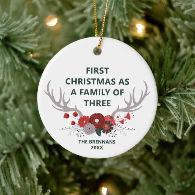 Första jul som en familj på tre Personliger Julgransprydnad Keramik (Träd)